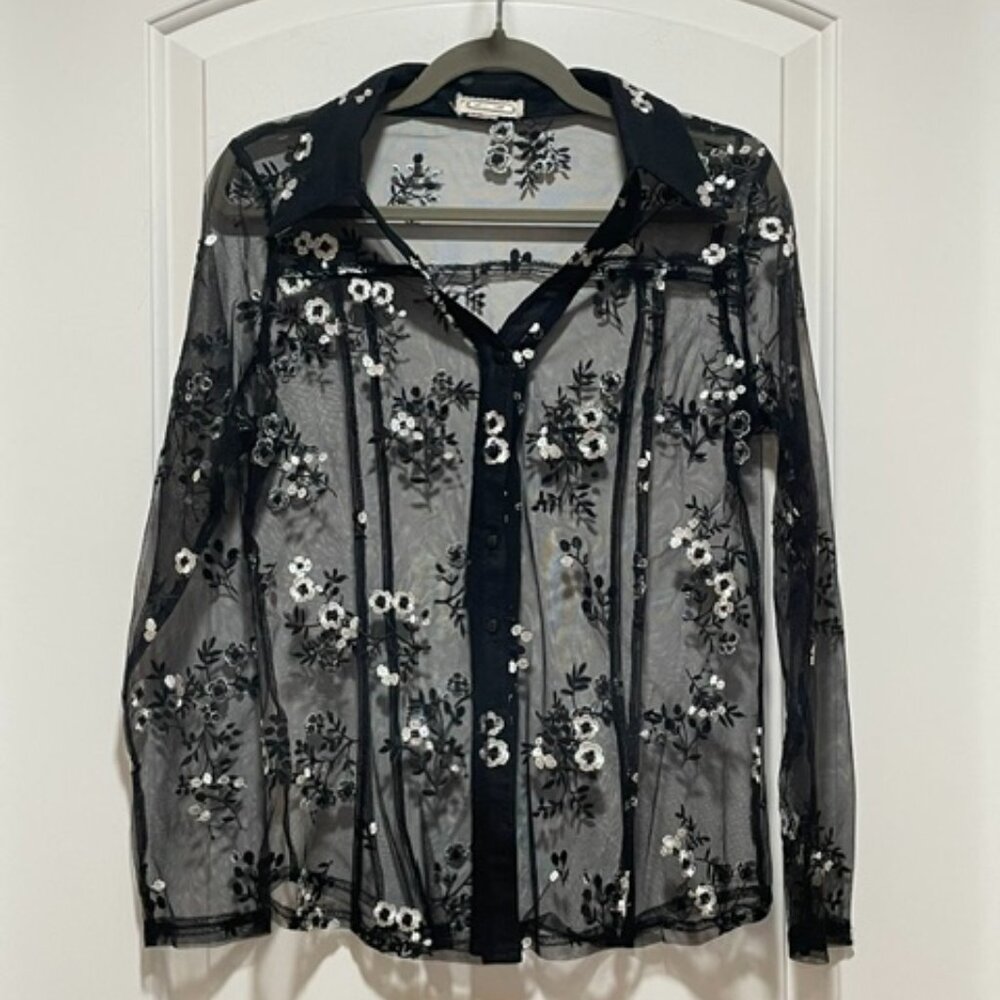 Gorgeous Amber Skies Sz Small? Black Sheer Floral Embellished Button Down Blouse